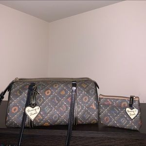 Vintage Rare Dooney & Bourke Purse